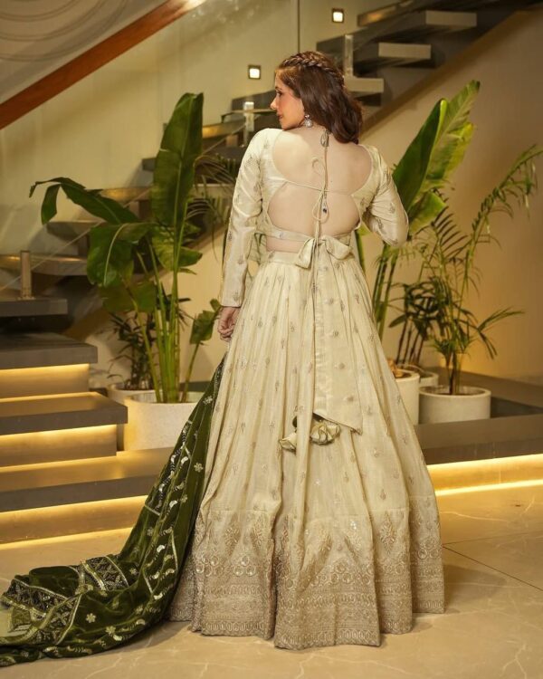 stylist lehanga - Image 3